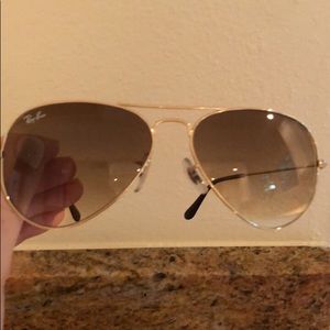 Ray ban aviators